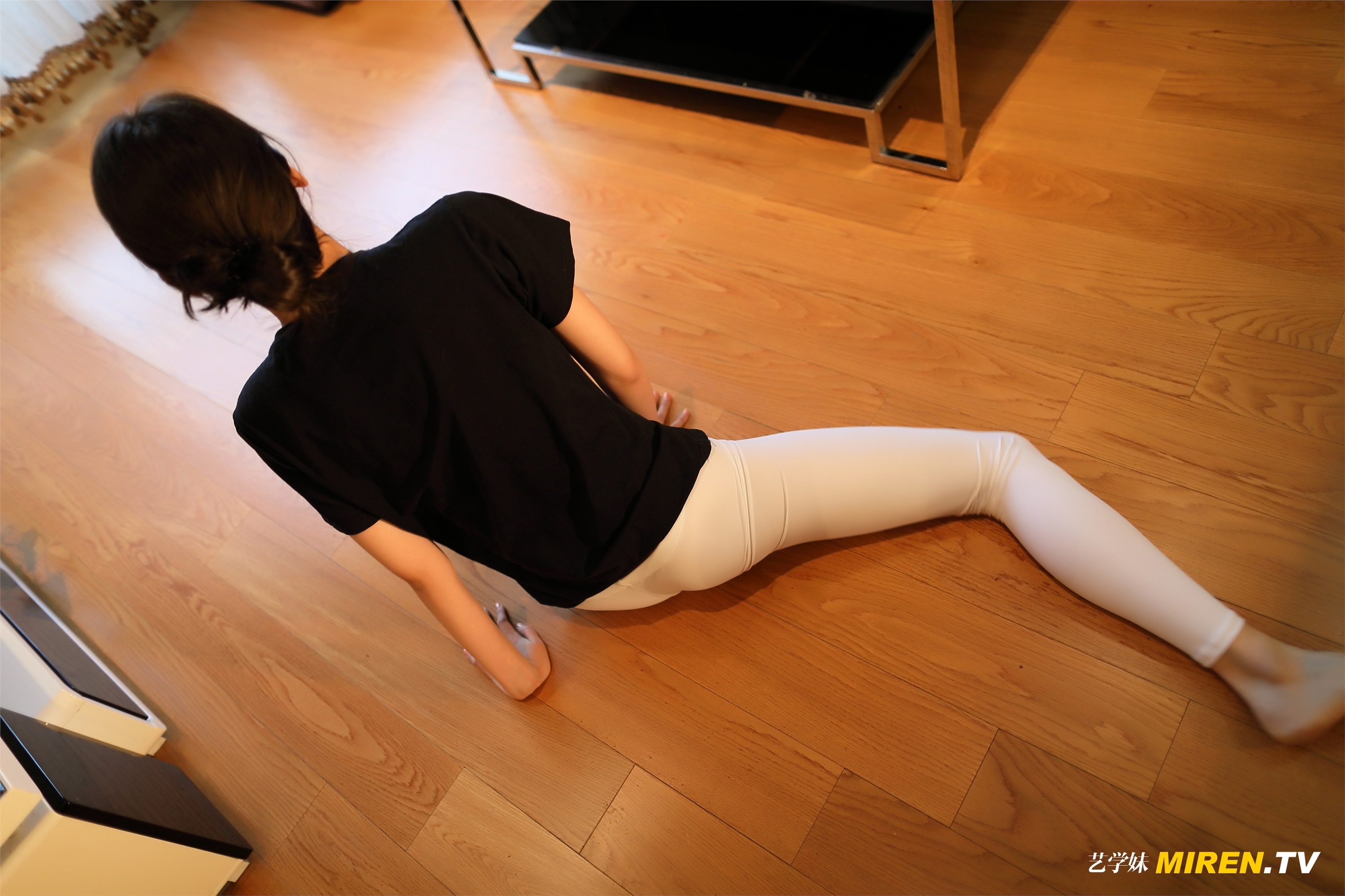 ROSI艺学妹 2020.01.07 NO.040